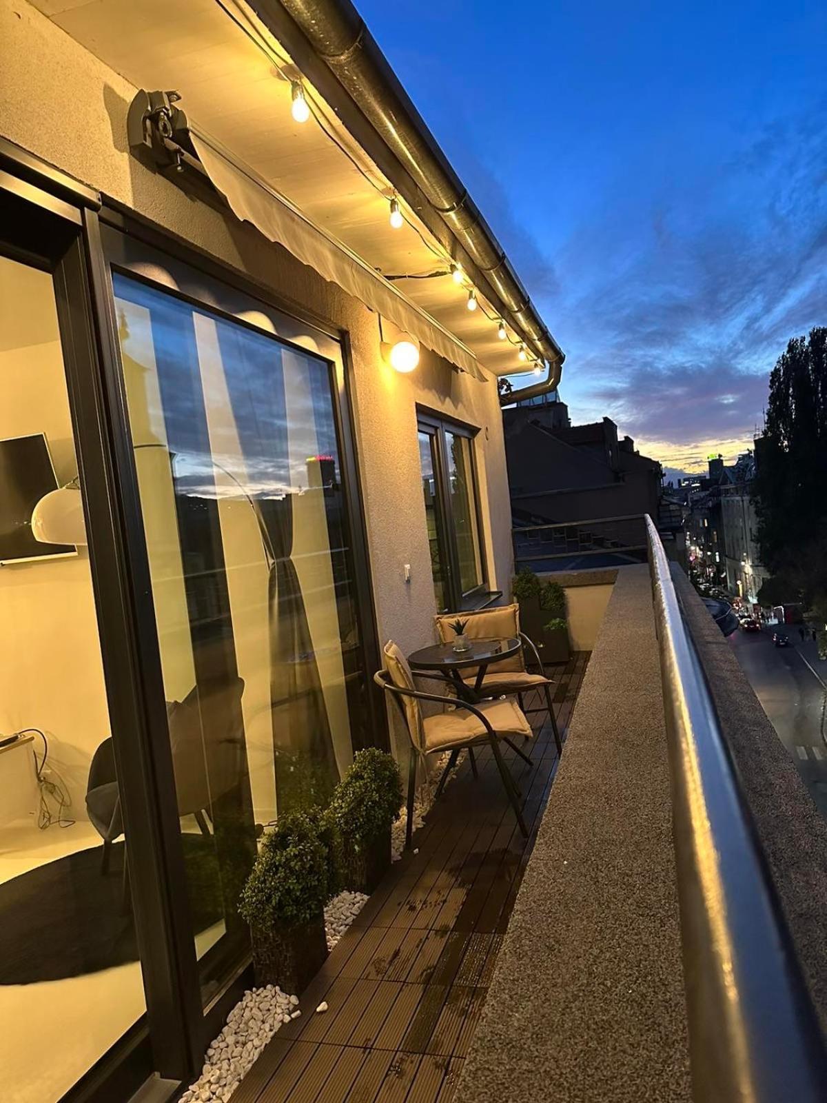 Sarajevo Skyline Apartment ภายนอก รูปภาพ