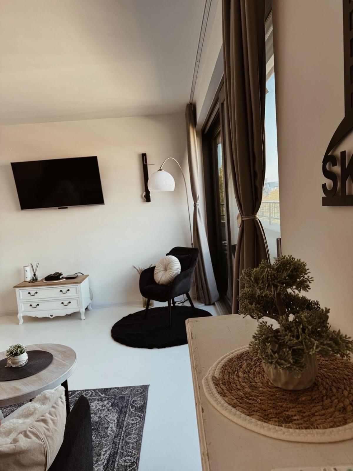 Sarajevo Skyline Apartment ภายนอก รูปภาพ